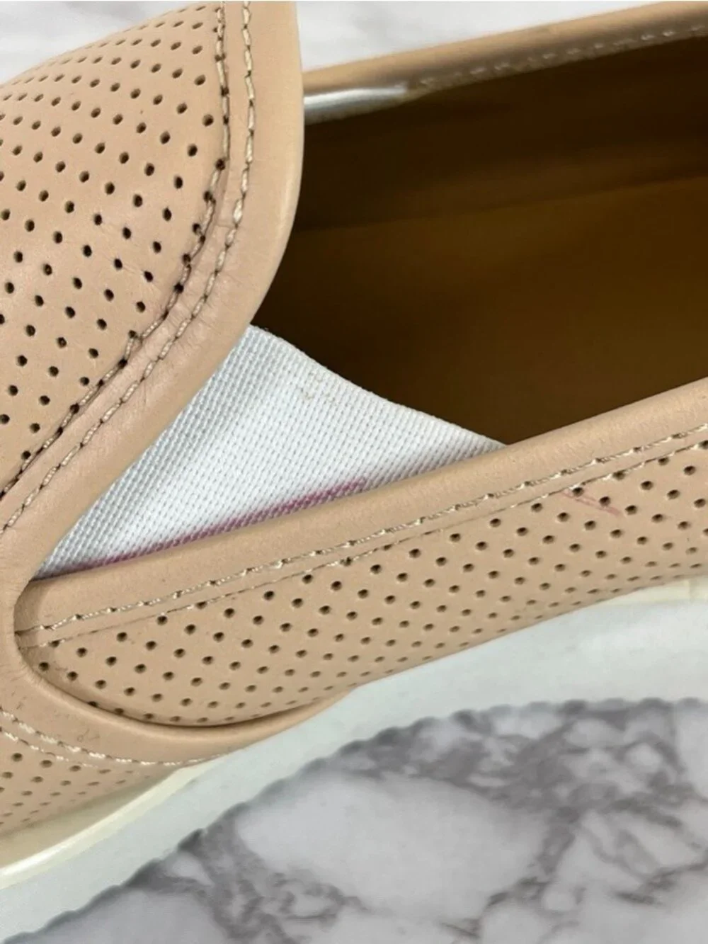 Everlane Women's Pink Pointed Perforated Street Shoes Sz 10